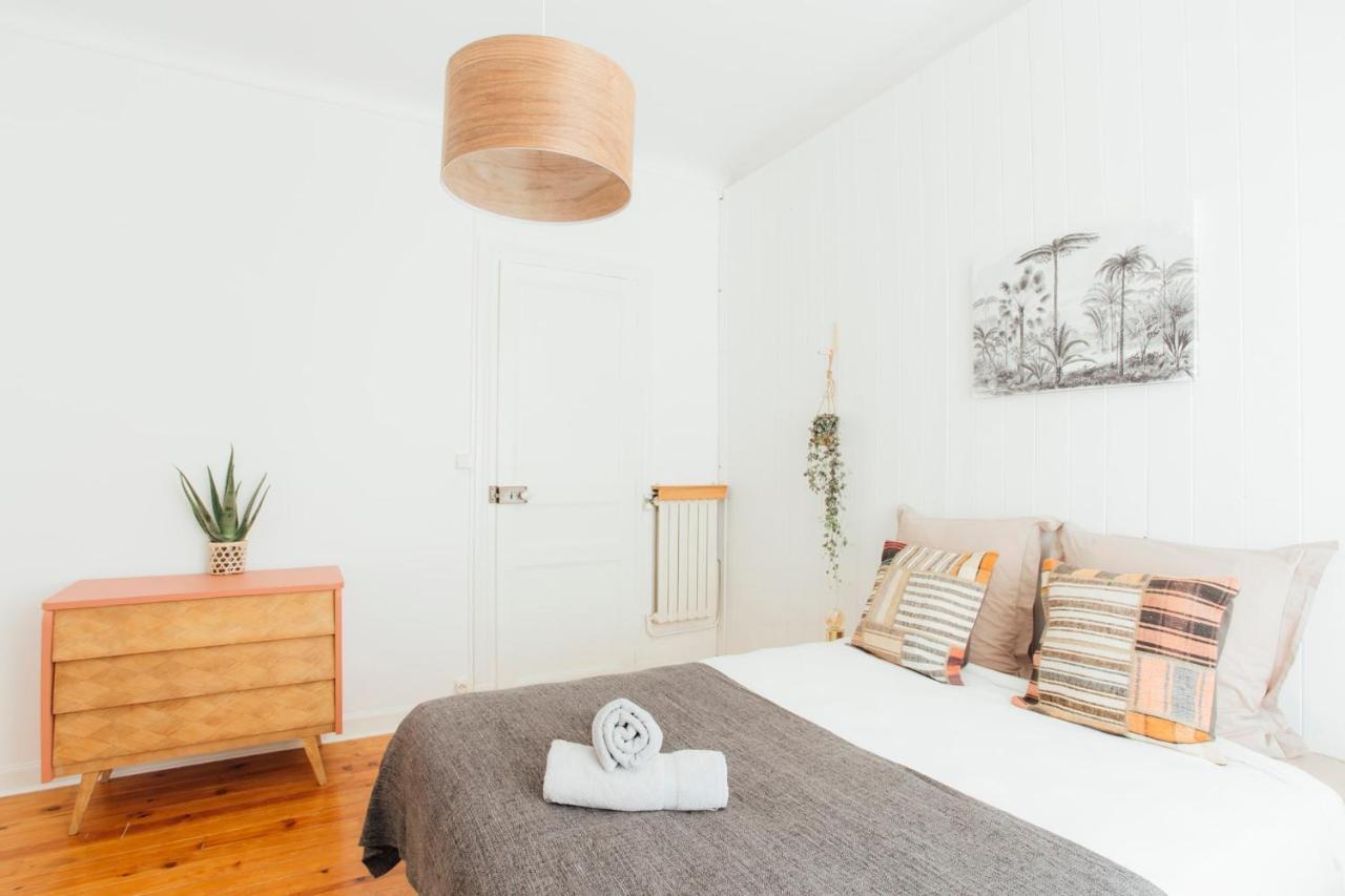 Appartamento Coachella Vintage Chic In The Heart Of St Charles Biarritz Esterno foto