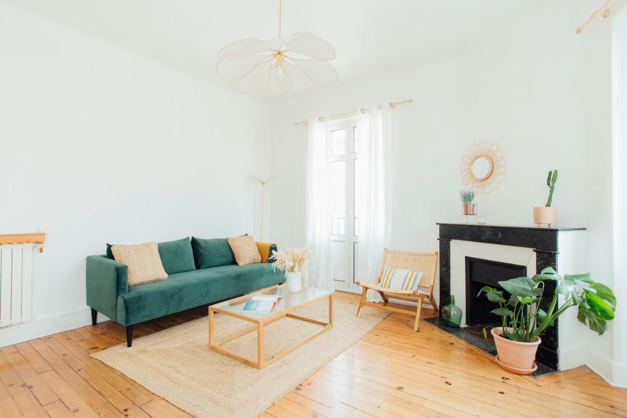 Appartamento Coachella Vintage Chic In The Heart Of St Charles Biarritz Esterno foto